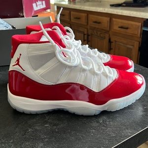 Air Jordan Retro 11 Cherry Size 13